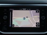 VW T-Roc 1.5 16V TSI Active Standhzg.