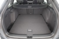 VW Golf VIII Variant 1.5 eTSI R-Line DSG