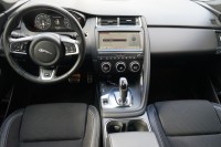 Jaguar E-Pace E-PACE 2.0 Basis AWD