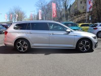 VW Passat Variant 2.0 R-Line 4Motion