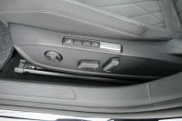 VW Golf VIII Variant Style