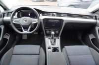 VW Passat Variant GTE