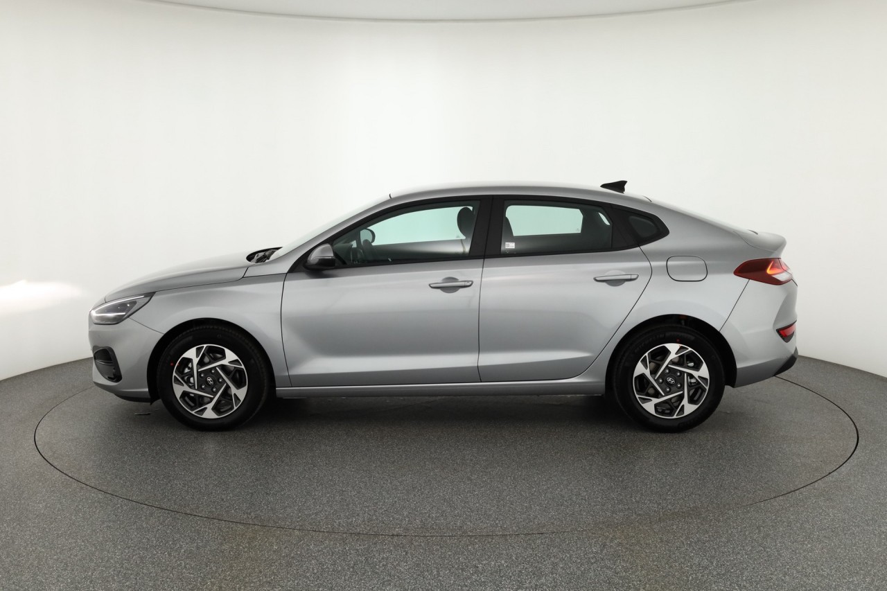 Hyundai i30 FB 1.0 T-GDi Aut.