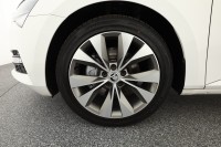Skoda Superb Combi 2.0 TDI DSG