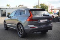 Volvo XC 60 XC60 2.0 M-Hybrid Momentum Pro AWD