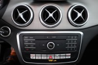 Mercedes-Benz Shooting Brake CLA 180