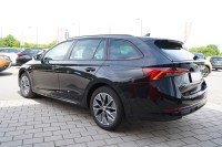Skoda Octavia Combi 1.5 eTSI Tour DSG