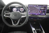 VW Passat Variant R-Line BlackStyle 2.0 TSI 4M DSG