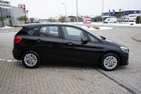BMW 218 i Advantage