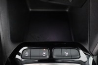 Opel Corsa F 1.2 Elegance