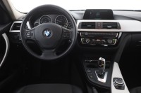 BMW 320 320d Touring Advantage