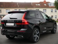 Volvo XC 60 XC60 2.0 R Design Expression Plug-In
