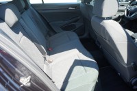VW Golf VIII Variant 1.5 TSI Life