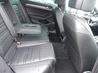 VW Passat Variant 2.0 R-Line 4Motion