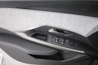 Peugeot 3008 1.2 Hybrid 145 Aut.