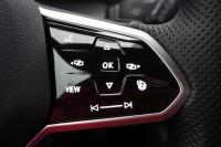 VW Golf VIII 2.0 GTI DSG