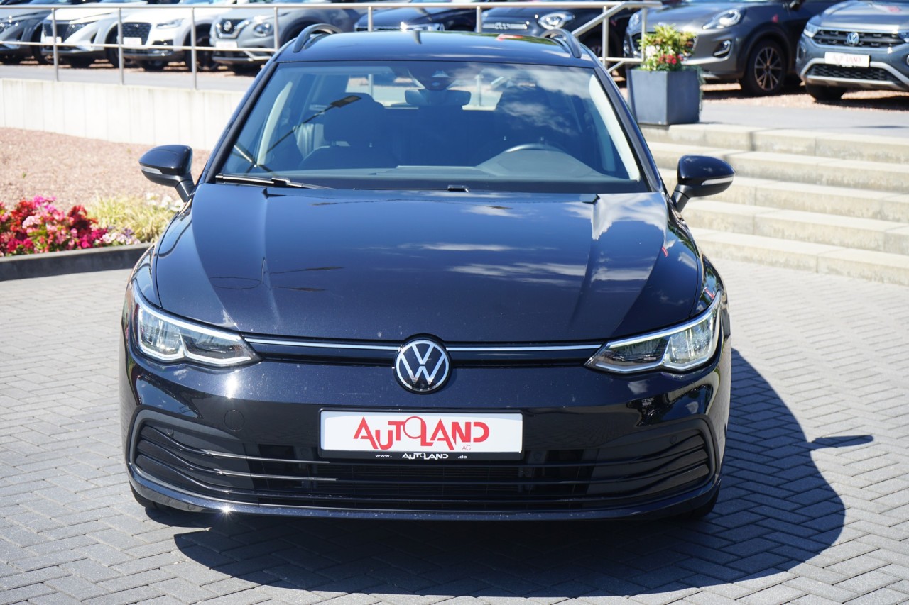 VW Golf VIII Variant 1.5 TSI Life