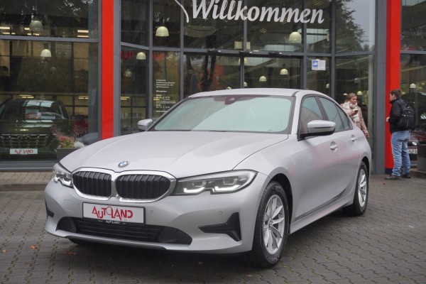 BMW 320 i Advantage