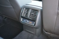 VW Passat Variant 1.5 TSI DSG R-Line