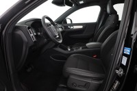 Volvo XC 40 XC40 T3 Momentum Pro
