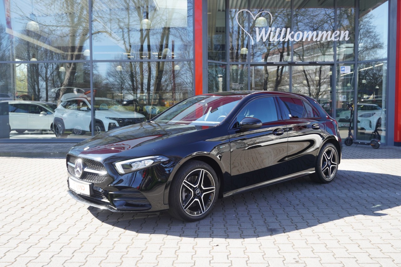 Mercedes-Benz A 250 A250 e Edition AMG Line Aut.