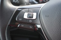 VW Touran 1.5 TSI R-Line