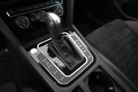 VW Passat Variant 2.0 TDI DSG Elegance
