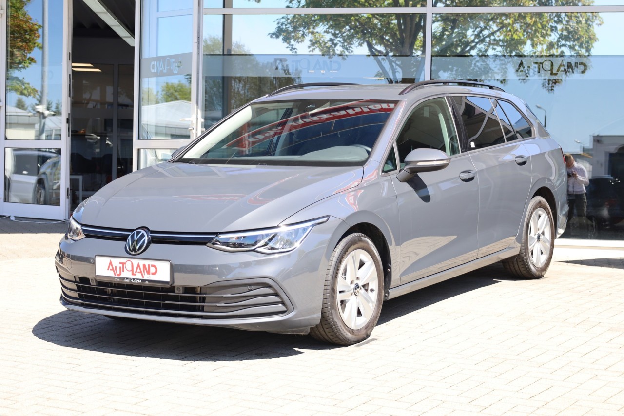 VW Golf VIII Variant Life eTSI