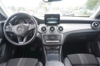 Mercedes-Benz Shooting Brake CLA 180 Urban