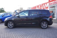 VW Touran 1.5 TSI DSG IQ.DRIVE