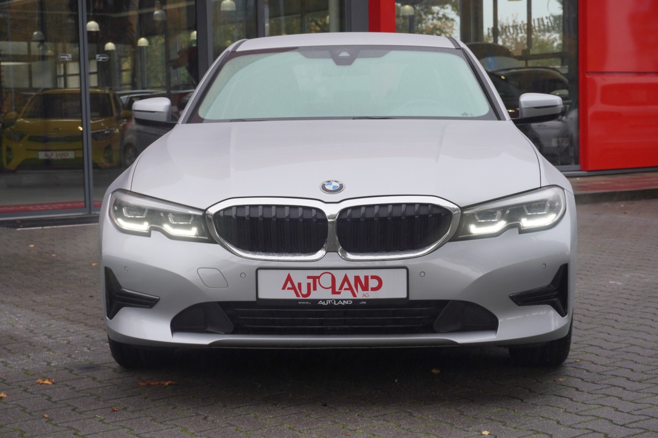 BMW 320 i Advantage