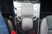 Mercedes-Benz A 220 A220 AMG Line Multibeam