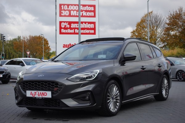 Ford Focus Turnier 2.3 EcoBoost ST