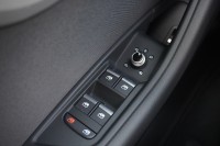 Audi A4 Avant 40 2.0 TDI advanced