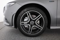 Mercedes-Benz Shooting Brake CLA 250 e AMG Line