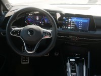 VW Golf VIII Variant 2.0 R-Line