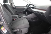 VW Golf VIII Variant 2.0 TDI Life