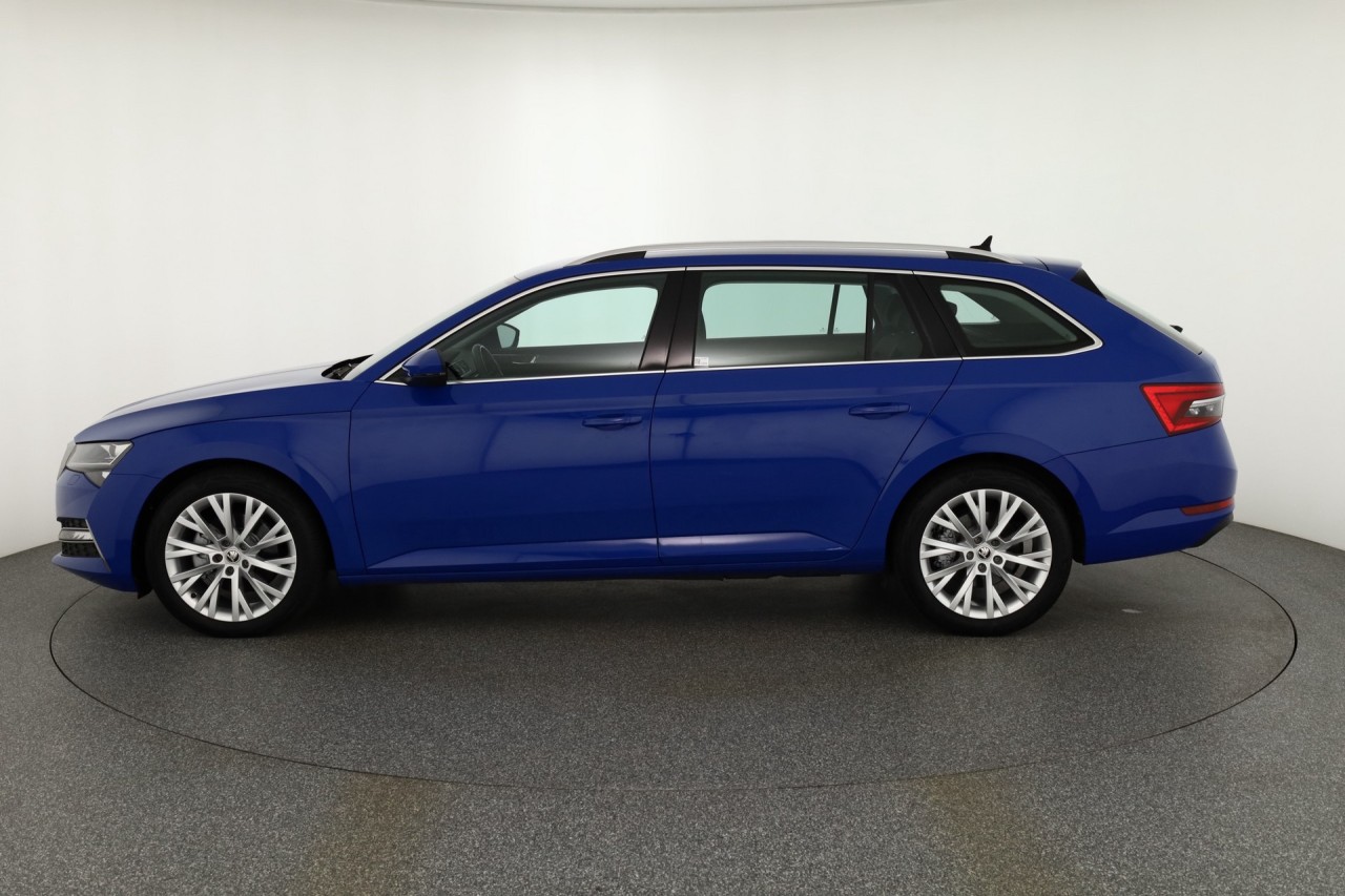 Skoda Superb Combi 1.4 TSI DSG iV