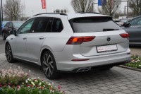 VW Golf VIII Variant 2.0 TDI R-Line