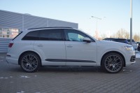 Audi Q7 3.0 TDI quattro S line Sport
