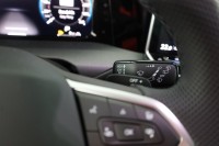 VW Golf VIII Variant 1.5 eTSI R-Line DSG