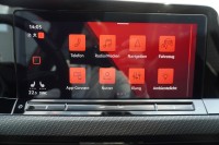 VW Golf VIII 1.5 eTSI R-Line DSG