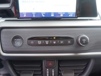 Ford Tourneo Courier Titanium 1.0 EB Aut.