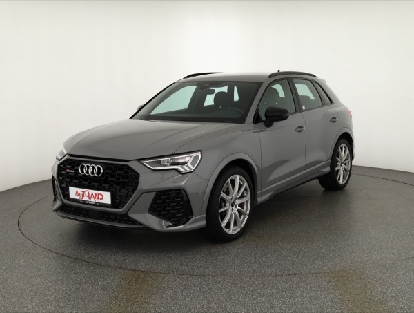 Audi RSQ3 RS Q3 2.5 TFSI quattro OptikSchwarz