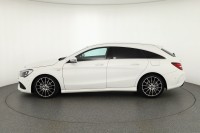 Vorschau: Mercedes-Benz CLA 200 Shooting Brake AMG Line Peak Edition