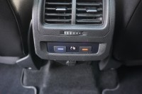 VW Touran 1.5 TSI R-Line