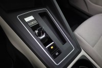 VW Golf VIII Variant 1.5 TSI DSG Life