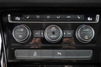 VW Touran 1.5 TSI Highline R-Line