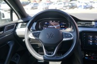 VW Passat Variant 1.5 TSI R-Line