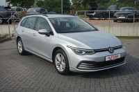 VW Golf VIII Variant Life eTSI DSG